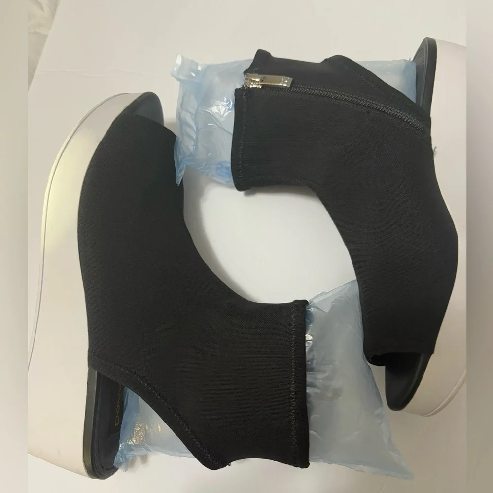 Donna Karan‎ Riviera Cutout Platform Booties. Side Zip, Stretchy Fabric Upper.